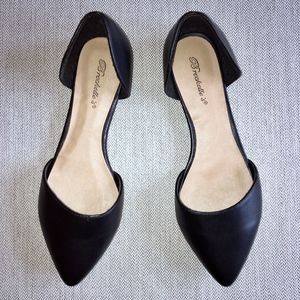 Breckelle's Black Flats - Size 10